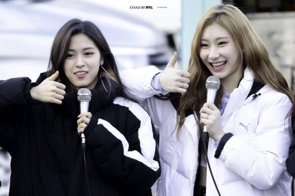 9 Potret Persahabatan Ryujin dan Chaeryeong ITZY