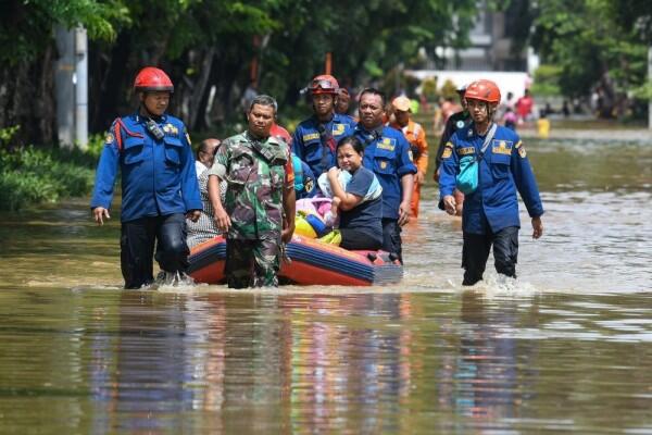 Banjir Sempat Rendam Vila Nusa Indah Bogor, tapi Air Kini Mulai Surut