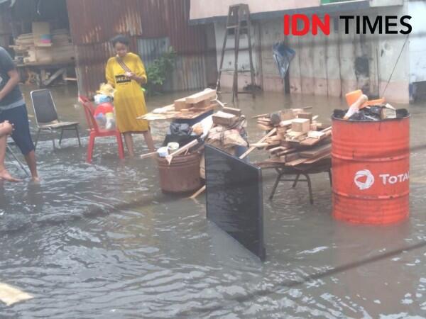 Banjir Sempat Rendam Vila Nusa Indah Bogor, tapi Air Kini Mulai Surut