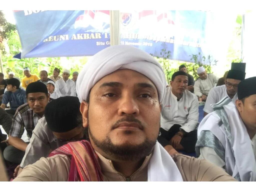 PA 212 FPI Kepung KPK Bukan Berburu Tanggal Cantik