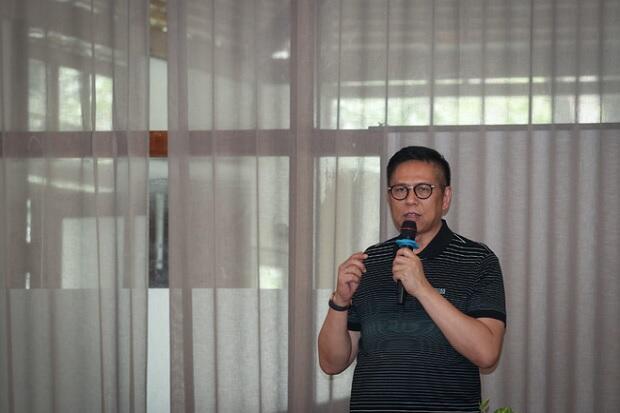Bantuan Mesin Kapal dari Mulyadi Mendapat Apresiasi dari Nelayan Padang