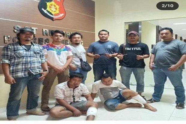 Dua Pelaku Curanmor Bersenjata Api Ini Tersungkur Ditembak Polisi