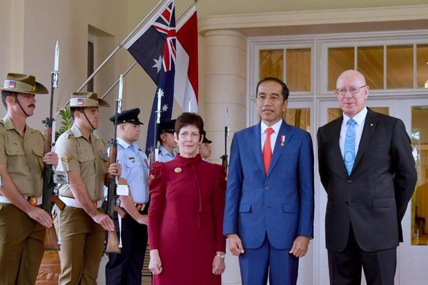 Presiden Jokowi Disambut Upacara Kenegaraan di Canberra