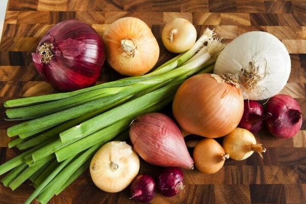 Cara Menyimpan Bawang dengan Benar dan Tahan Lebih Lama, Sudah Tahu?