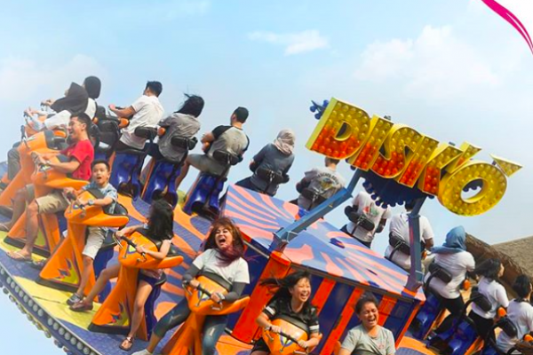 10 Potret Saloka Theme Park, Taman Bermain Terbesar di Jawa Tengah!