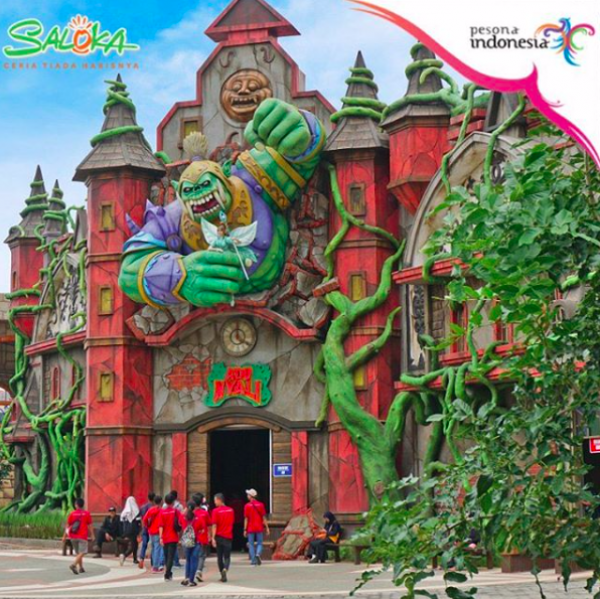 10 Potret Saloka Theme Park, Taman Bermain Terbesar di Jawa Tengah!