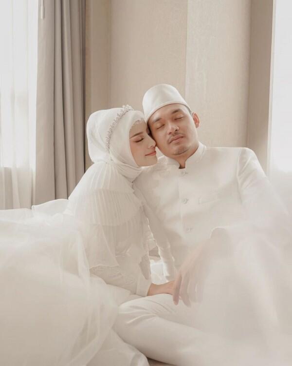 Sah! 10 Momen Akad Nikah Aghnia Punjabi dan Reinukky Abidharma