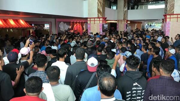 Ribut di Arena Kongres PAN! Pendaftaran Peserta Diminta Ditutup