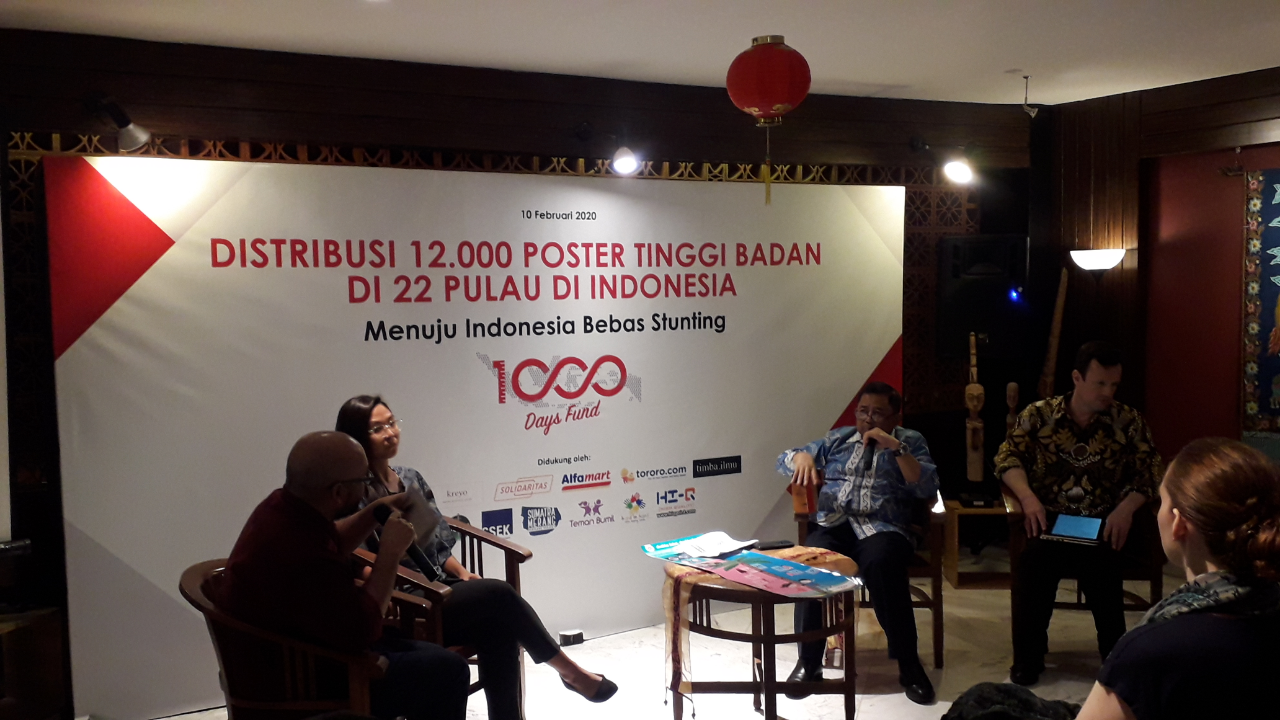 1000 DAYS FUND PASANG 12.000 POSTER TINGGI BADAN DI 22 PULAU
UNTUK CEGAH STUNTING