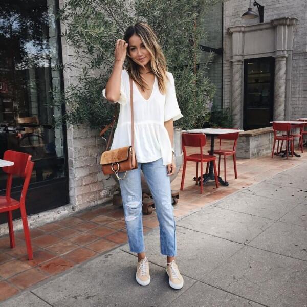 10 Ide OOTD Boyfriend Jeans Stylish Ini Mudah Banget Ditiru