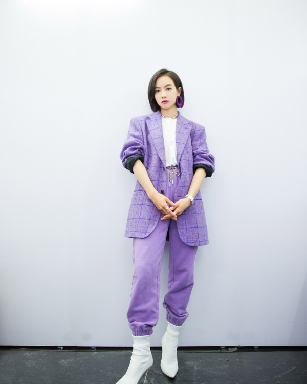 10 Pesona Victoria Song, Leader f(x) yang Kini Berkarier di Tiongkok
