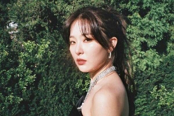 9 Potret Terbaru Seulgi Red Velvet Makin Karismatik pada Usia 26 Tahun