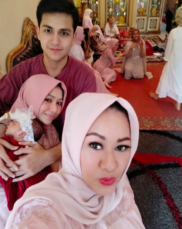 10 Momen Akikah Baby Kyna, Puteri Adzana Bing Slamet dan Rizky Alatas