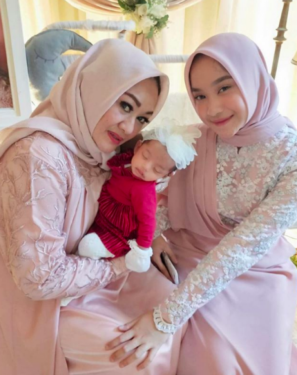 10 Momen Akikah Baby Kyna, Puteri Adzana Bing Slamet dan Rizky Alatas