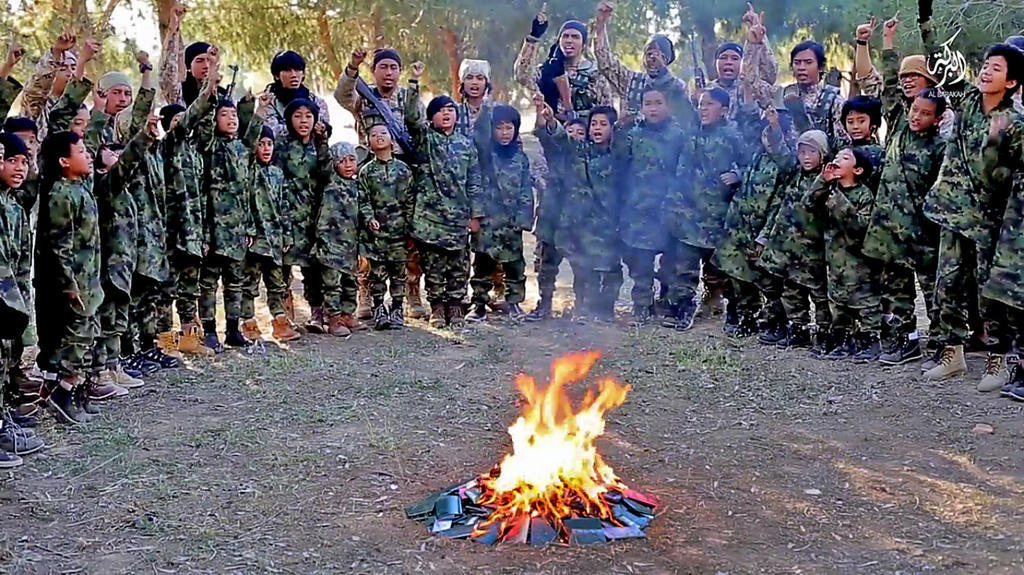 Tok! Pemerintah Tak Akan Pulangkan WNI Eks ISIS