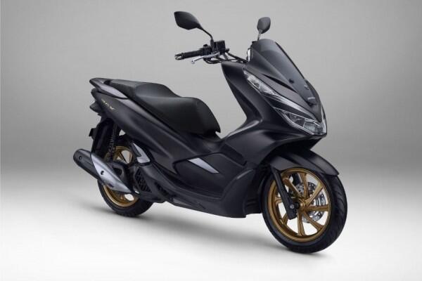 Dua Warna Baru Ini Bikin Honda PCX 2020 Semakin Memikat