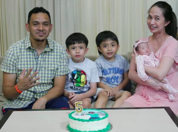 Satu Dekade Menikah, 10 Potret Kemesraan Verlita Evelyn dan Ivan Saba