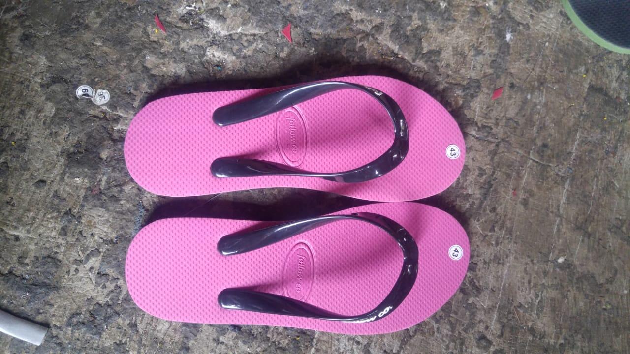 beli sandal jepit custom satuan