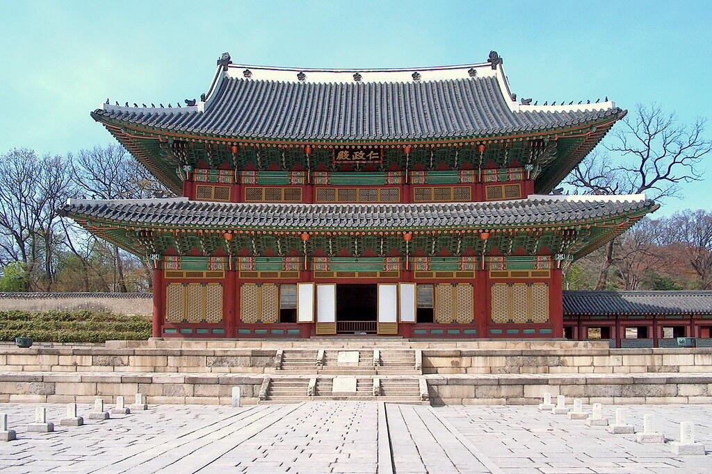 Menikmati Indahnya Warisan Dunia Di Istana Changdeokgung Korea Selatan