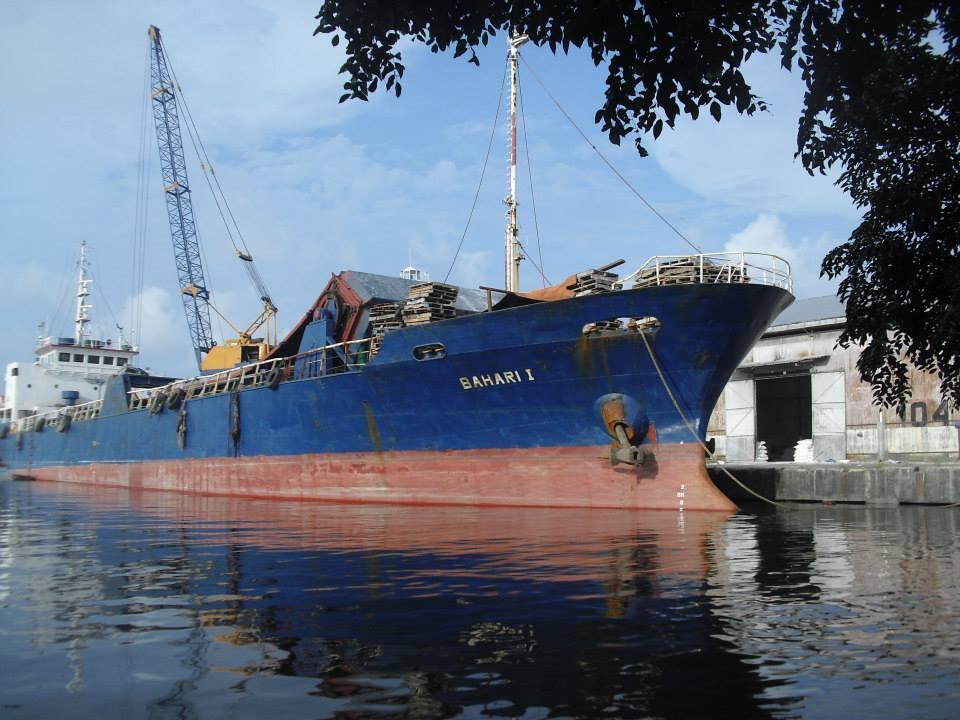 Mencari Pantai di Tengah 'Roaming'-nya Cirebon