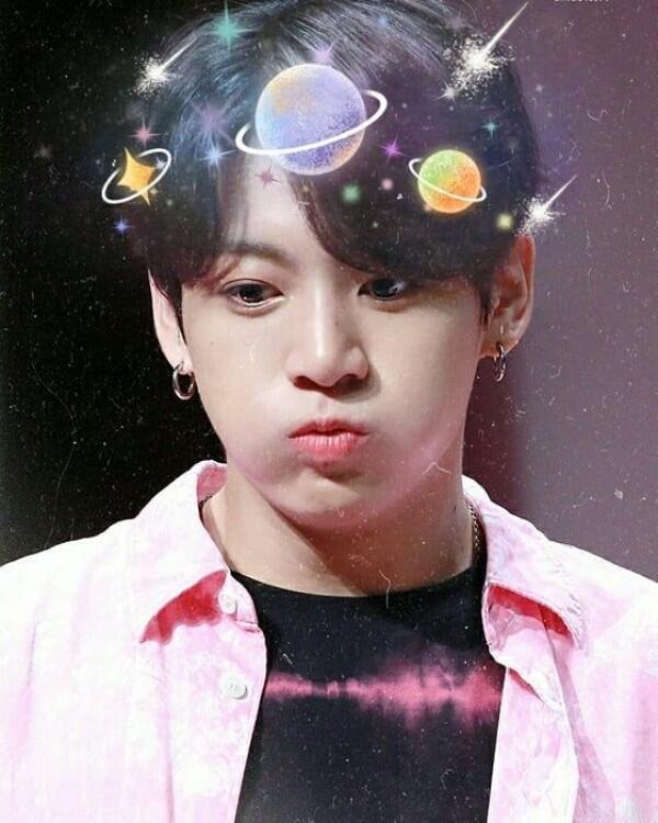 9 Pesona Jungkook BTS Saat Menampilkan Pouty Lips, Gemas Maksimal!