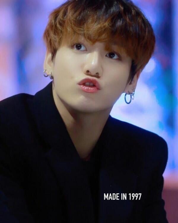 9 Pesona Jungkook BTS Saat Menampilkan Pouty Lips, Gemas Maksimal!