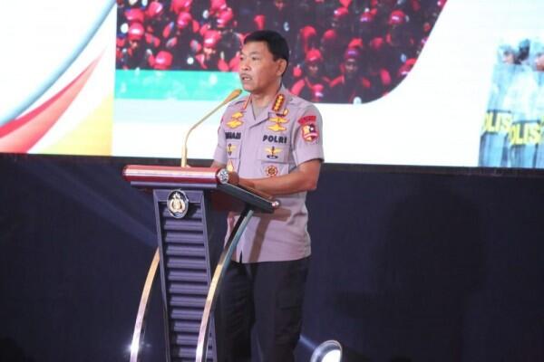 Jokowi Minta Kapolri Tindak Penolak Renovasi Gereja di Balai Karimun