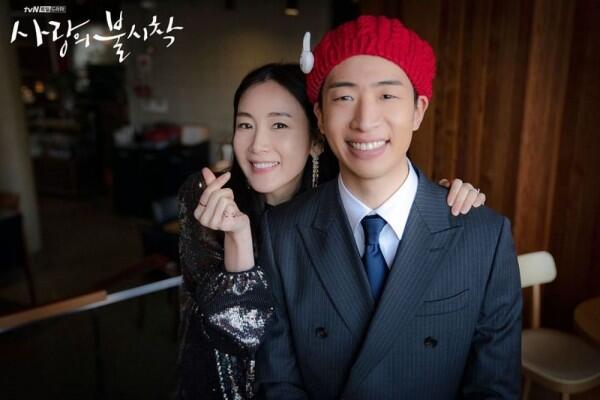 10 Potret Choi Ji Woo Jadi Cameo di "Crash Landing On You", Menawan!