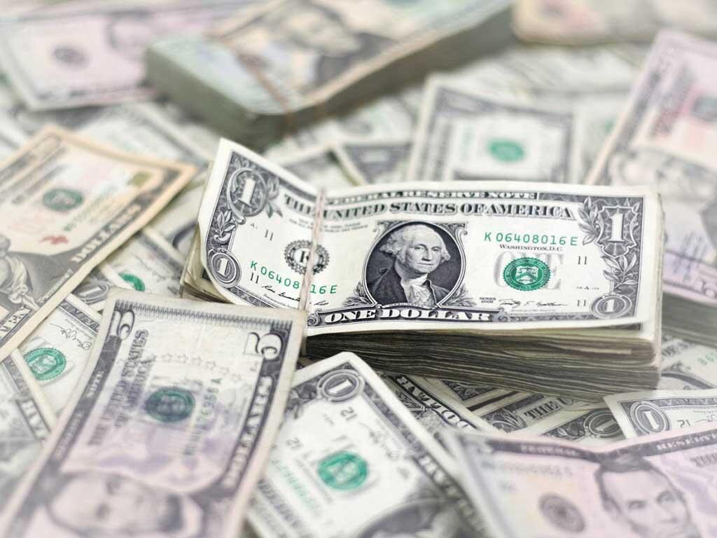NILAI DOLAR MENGUAT, KASUS CORONA MENURUN