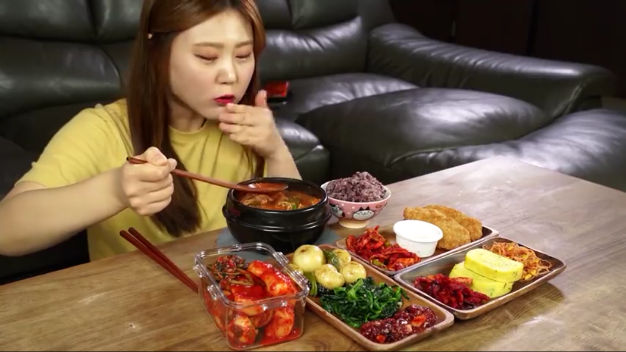 Yuk Kenali Beberapa Jenis Banchan, Makanan Rumahan Ala Korea Selatan!