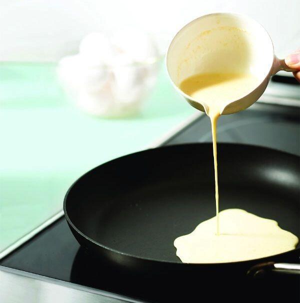 Resep Crepes Pisang Cokelat yang Renyah di Luar, tapi Lembut di Dalam