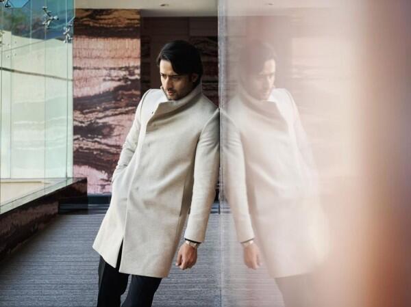 10 Gaya Fashion Shaheer Sheikh, Aktor India yang Populer di Indonesia