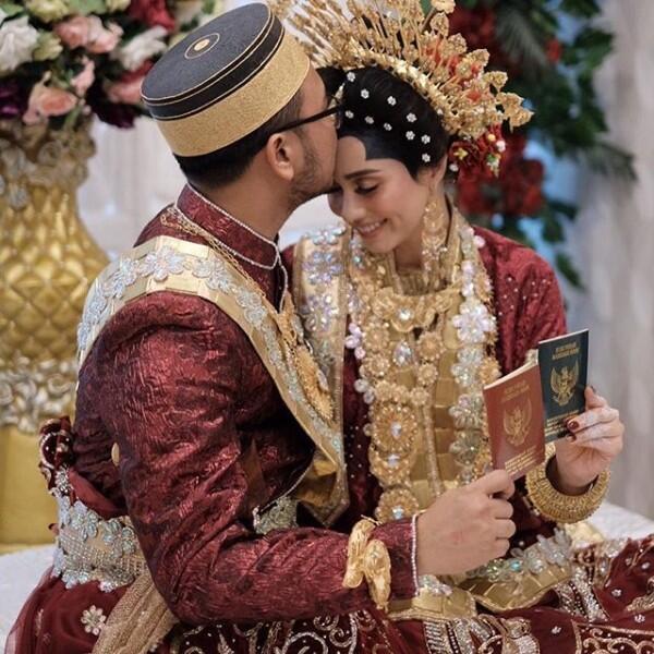 Jadi Mama Muda, 9 Potret Selebgram Wayan Indah yang Makin Memesona!