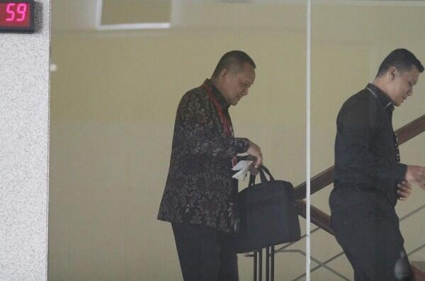 Eks Sekjen MA Nurhadi Resmi Jadi Buronan KPK