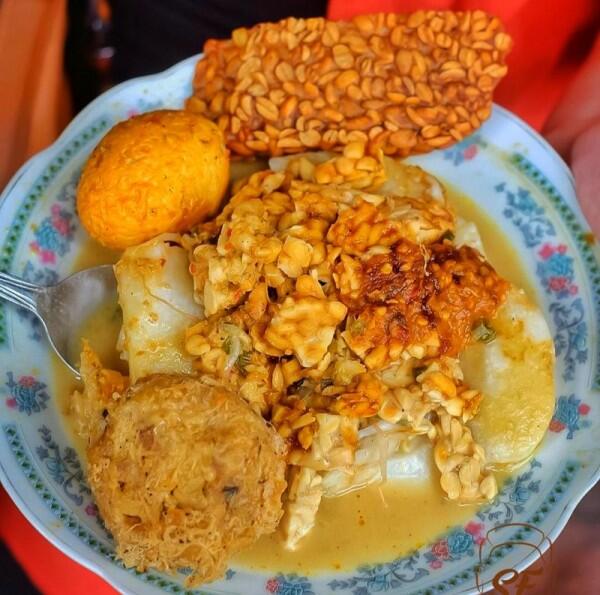 5 Kuliner Khas yang Bikin Kamu Kangen Terus sama Kota Malang