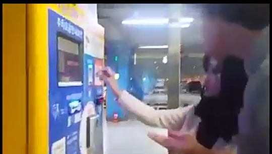 Uniknya Sistem Parkir Negara Korea, Pakai Mesin Otomatis! Mantap Dicontoh Nih Gan