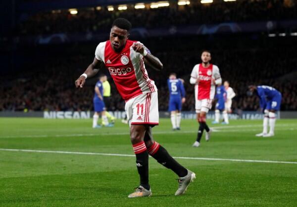 Berburu Amunisi Baru, Quincy Promes Masuk Radar Liverpool