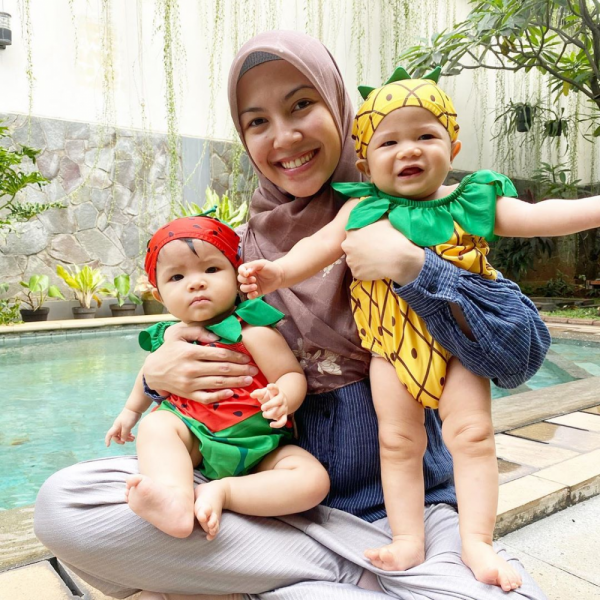 Bayi Stylish, 10 Gaya Si Kembar Shaldy & Shelma yang Fashionable Abis