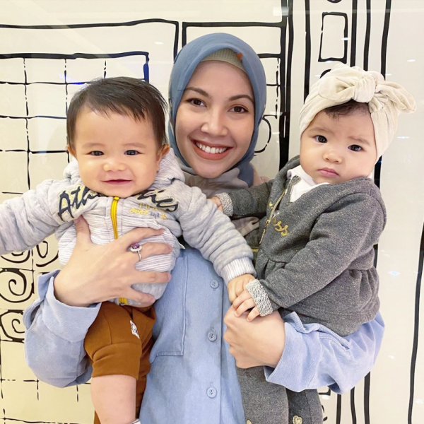 Bayi Stylish, 10 Gaya Si Kembar Shaldy & Shelma yang Fashionable Abis