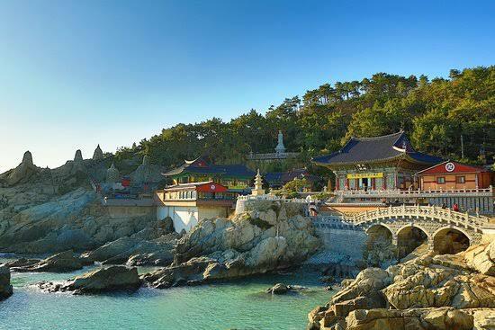 5 Istana dan Kuil Bersejarah yang Wajib Dikunjungi Saat Liburan Ke Korea Selatan