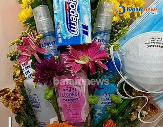 Buket Anti Corona, Hadiah Valentine Anti Mainstream yang Viral! Siapa Penemu Idenya?