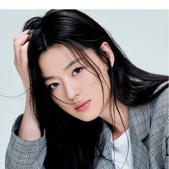 Aktor Dan Artis Korea Cakepnya Kebangetan Tanpa Oplas, Idolamu Nomor Berapa, Gan? 