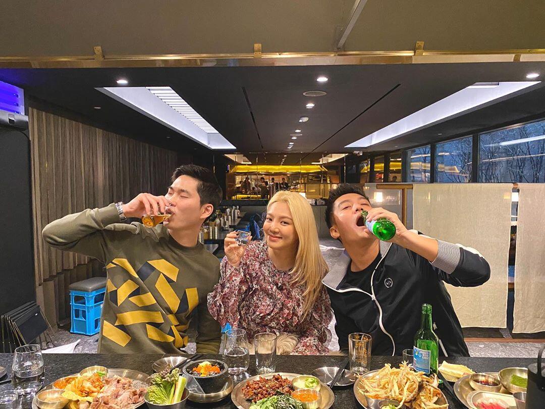 Berpose Asik Hingga Joget Tik Tok Bareng Hyoyeon SNSD, Boy William Bikin SONE Iri