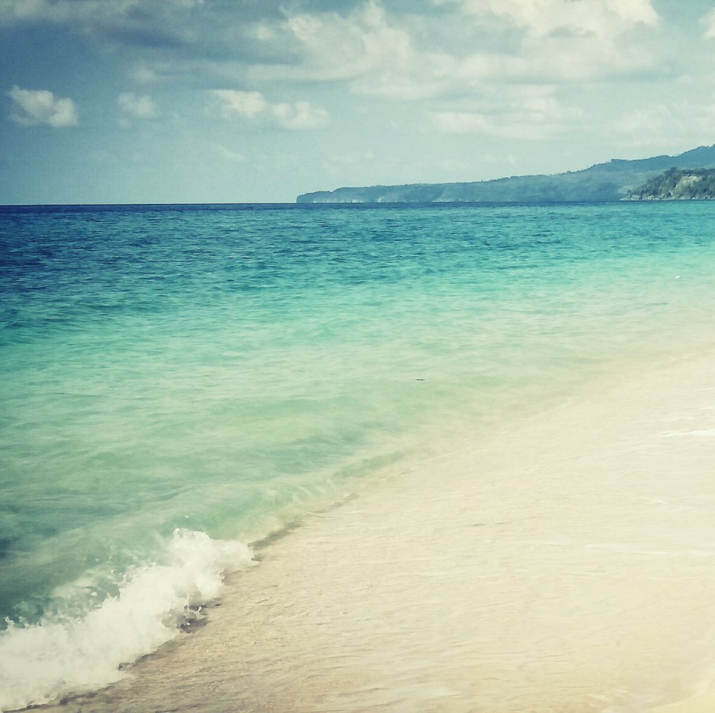 Beberapa pantai di flores yang wajib dikunjungi.