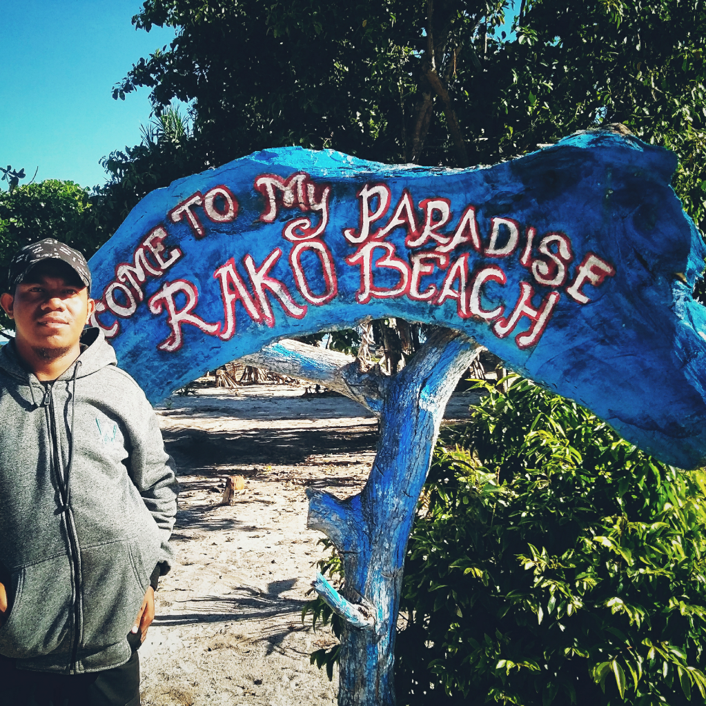 Beberapa pantai di flores yang wajib dikunjungi.