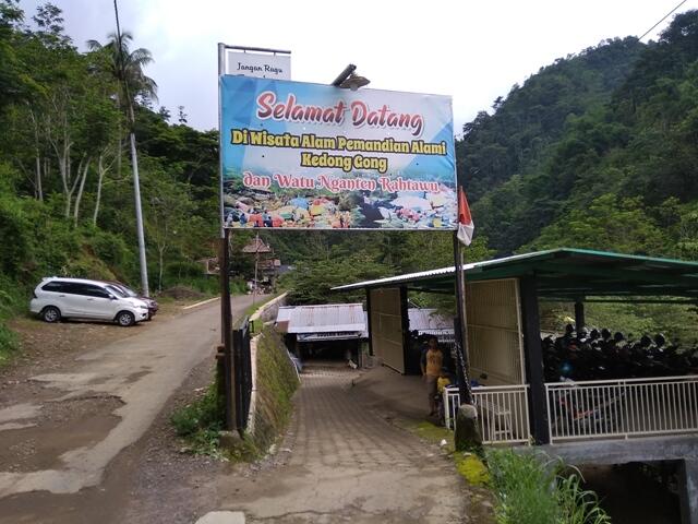 &#91;COC Regional: Lokasi Wisata&#93; Pesona Alam Pemandian Kedong Gong &amp; Watu Nganten