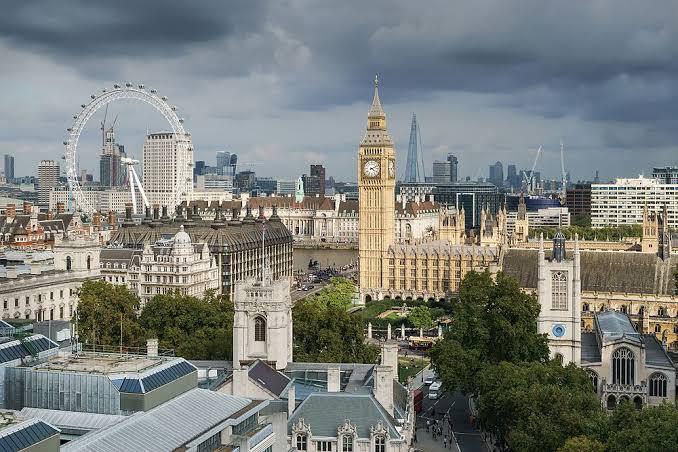 Kisah Unik Saat Pergi Berlibur Ke London, Pasti Kalian Kaget Deh