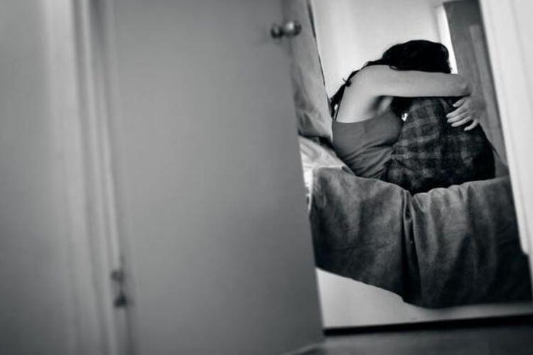 Dipaksa Threesome, Siswi SMP di Brebes Disekap 10 Hari oleh Pasangan Suami Istri