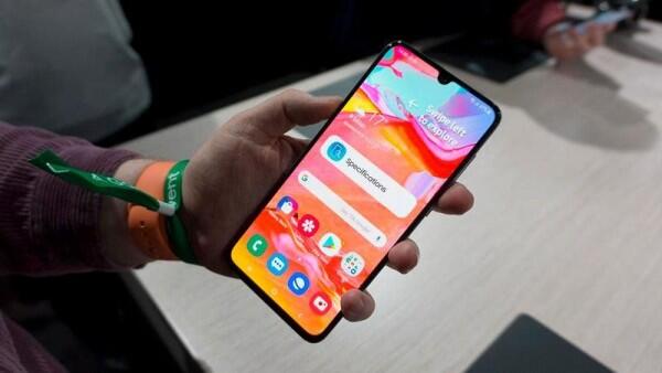 Rekomendasi 8 Smartphone Samsung dengan Baterai Berkapasitas Besar