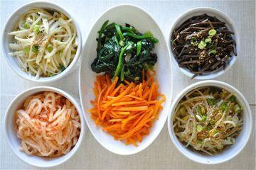 Sedapnya makanan korea, penggemar korea pasti tahu. yuk kita lihat.!!